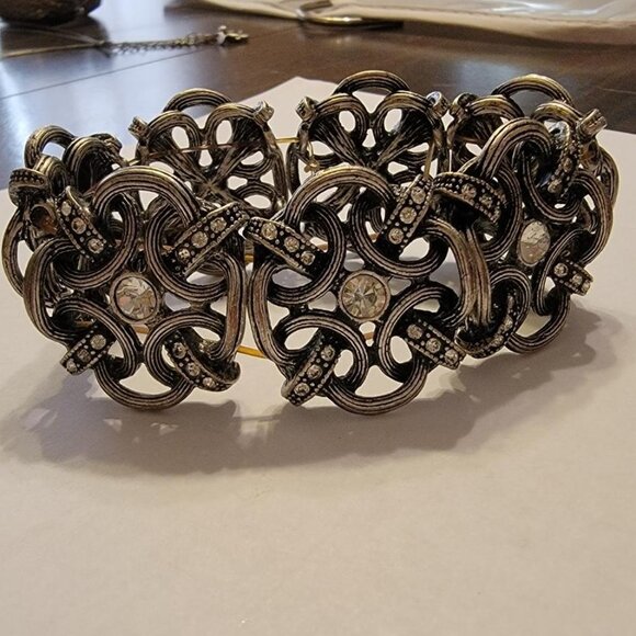 Premier Designs Jewelry - Premier Designs Gateway Stretch Bracelet EUC
